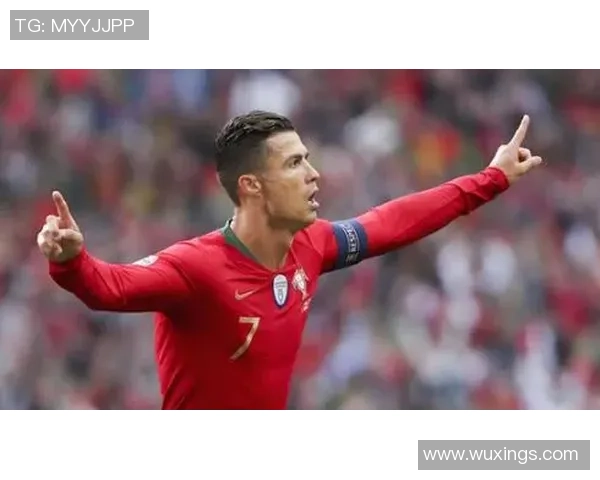 帅哥足球明星现役风采大赏展现球场魅力与青春活力